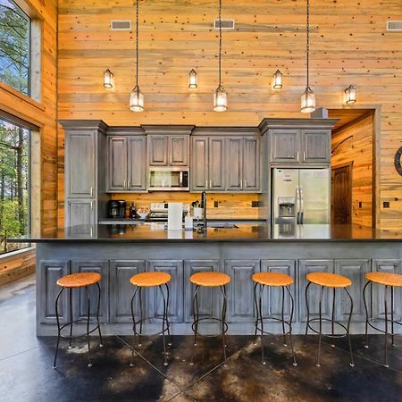 Luxury Cabin In The Woods With Hot Tub And Yard Games! 브로큰보우 외부 사진