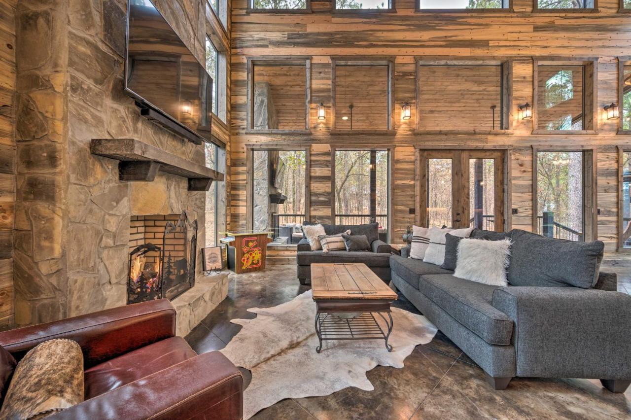 Luxury Cabin In The Woods With Hot Tub And Yard Games! 브로큰보우 외부 사진
