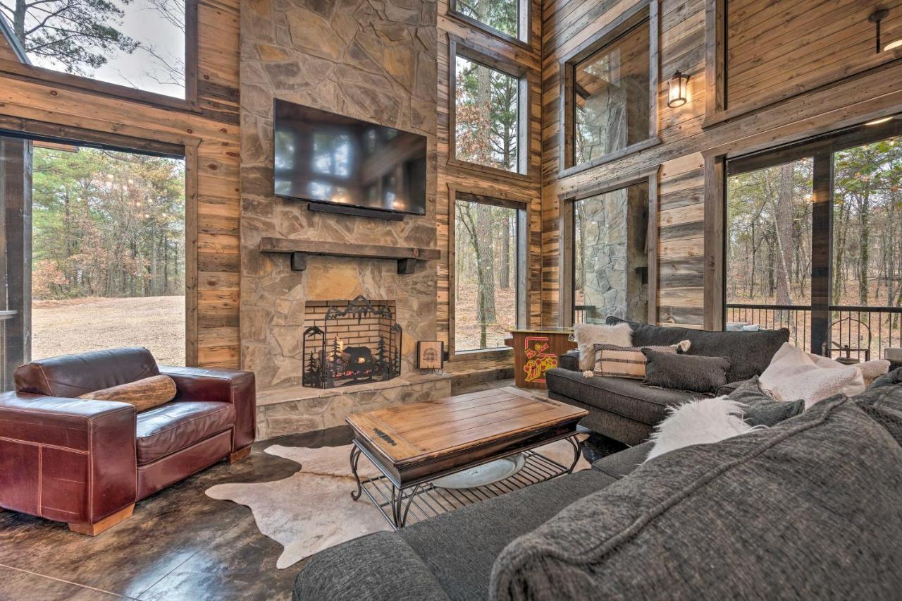 Luxury Cabin In The Woods With Hot Tub And Yard Games! 브로큰보우 외부 사진