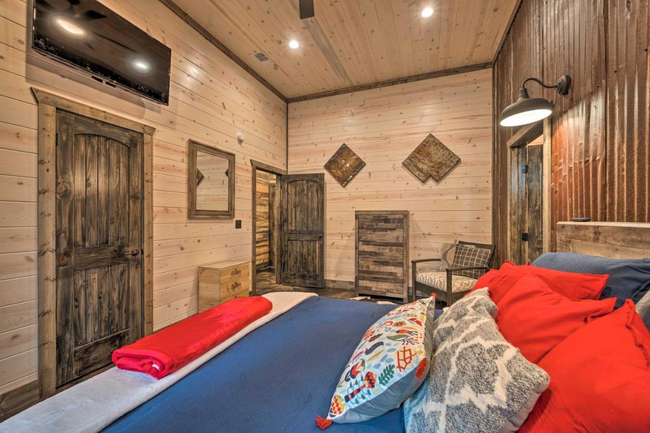 Luxury Cabin In The Woods With Hot Tub And Yard Games! 브로큰보우 외부 사진